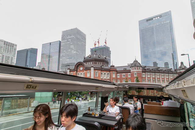 ビールにフレンチに東京観光まで! 欲張りな「レストランバスビアガーデン」をWILLERが運行…乗ってきました