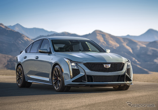 キャデラック CT5-V ブラックウィングの2025年モデル
