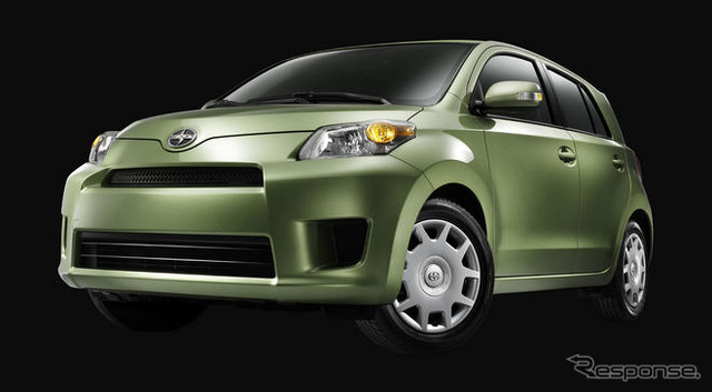 米国向けトヨタ イスト にわさび色の限定車