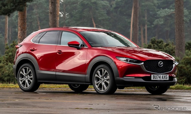マツダ CX-30 の2025年モデル（英国仕様）