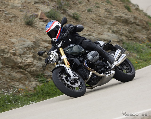 BMW R12 nine T