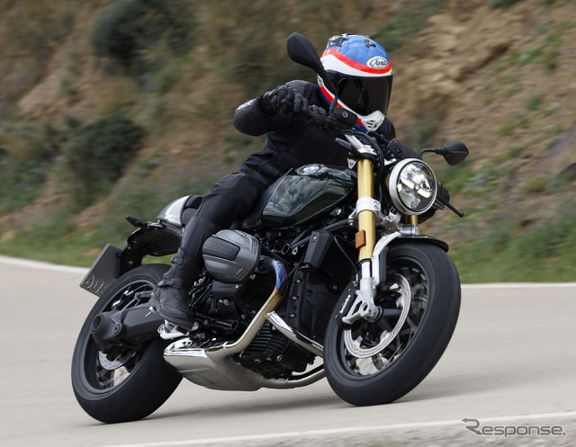 BMW R12 nine T