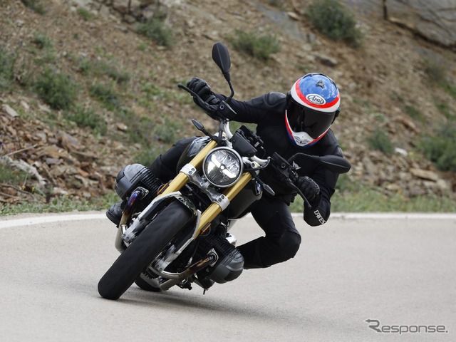 BMW R12 nine T