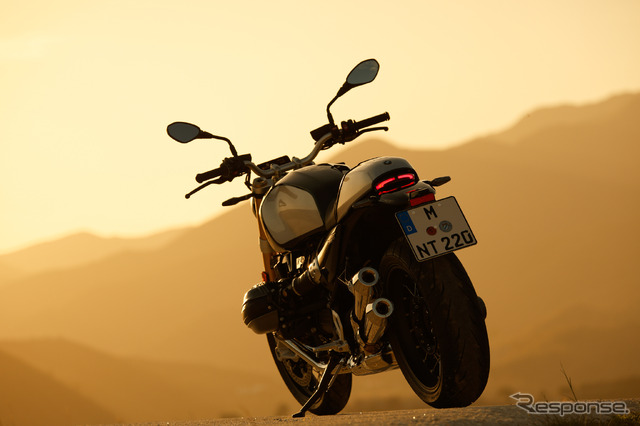 BMW R12 nine T