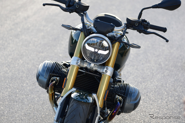 BMW R12 nine T