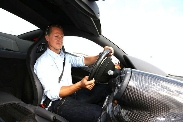 シューマッハ、フェラーリ最強モデルを徹底テスト