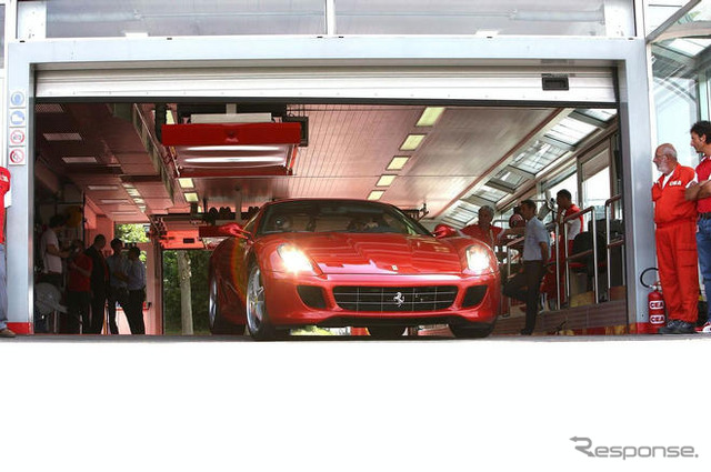 シューマッハ、フェラーリ最強モデルを徹底テスト