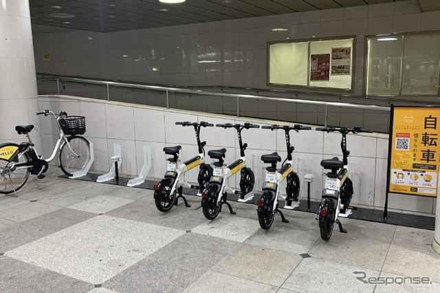 和歌山駅地下「わかちか広場」設置のステーション
