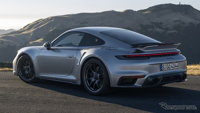 ポルシェ 911ターボ 50イヤーズ