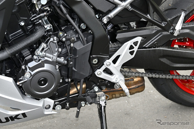 スズキ GSX-8R