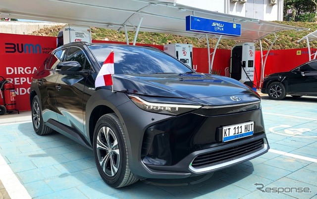 トヨタのEV『bZ4X』40台がインドネシア独立記念式典の公式車両に