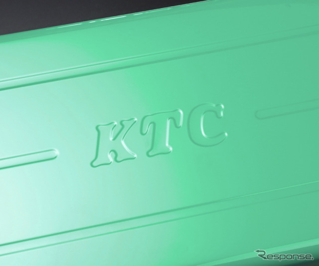 「KTC×エヒメマシン」コラボ限定ツールチェストに、爽やかな新色・ターコイズグリーンが追加