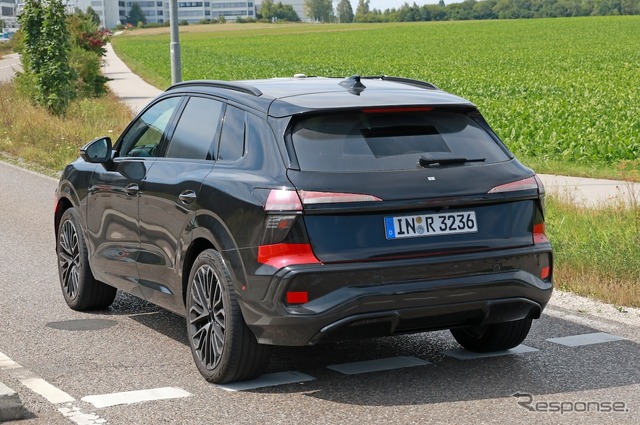 アウディ Q3 次期型プロトタイプ