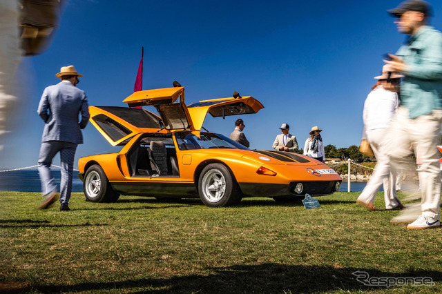 ロータリーエンジンを搭載したメルセデスベンツ C111-II