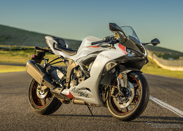 カワサキ Ninja ZX-6R