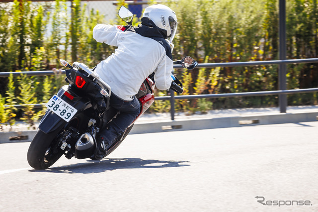 スズキ Vストローム250
