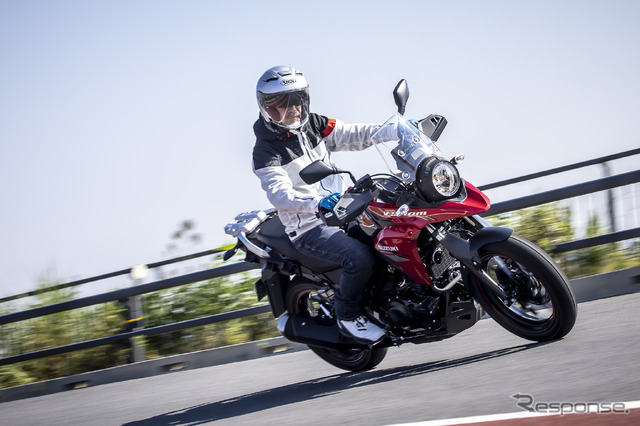 スズキ Vストローム250