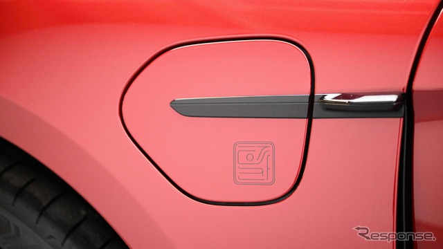 ポルシェ・タイカンターボの「Kエディション」