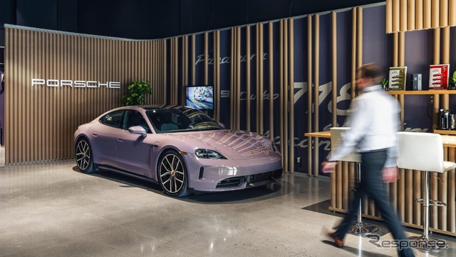 カナダでオープンした「ポルシェNOW」