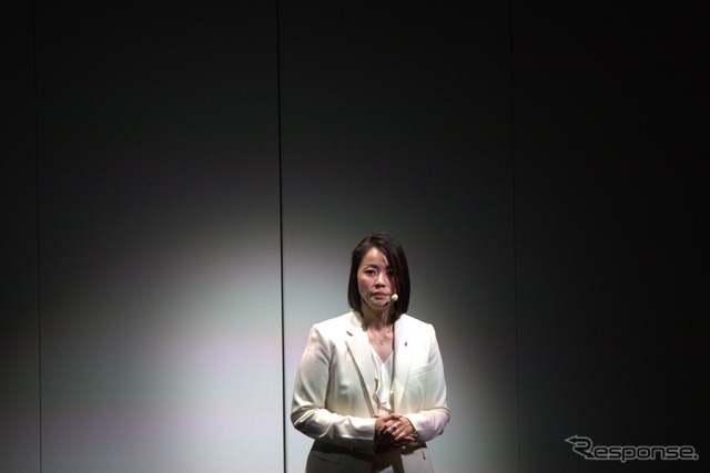 カリナン・シリーズ2 発表会の様子