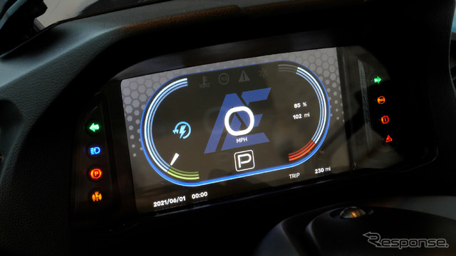 英国WMCのエアロ電動バイク『WMC300E+』