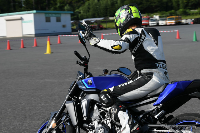 ヤマハ MT-09 Y-AMT