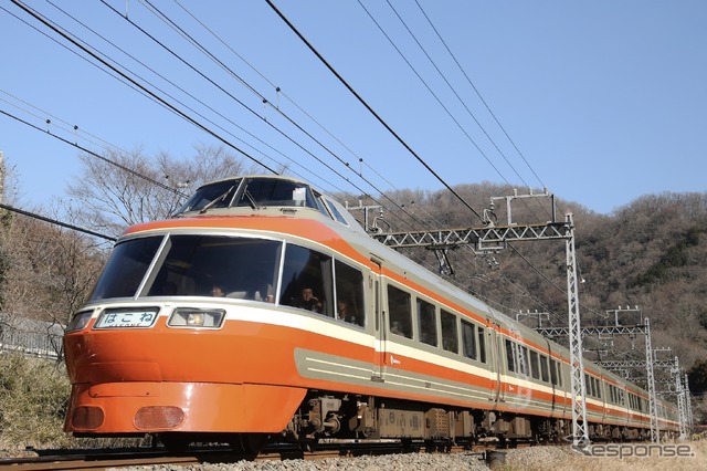 特急ロマンスカー・LSE(7000形)