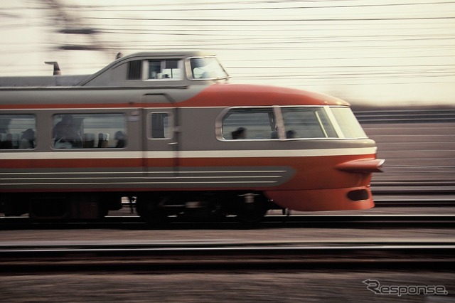 特急ロマンスカー・NSE(3100形)