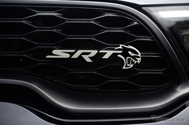 ダッジ・デュランゴSRTヘルキャットの「ハンマーヘッド」
