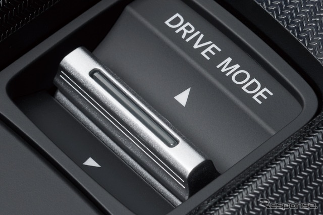 ホンダ・シビック改良新型(RS)、ドライブモードスイッチ