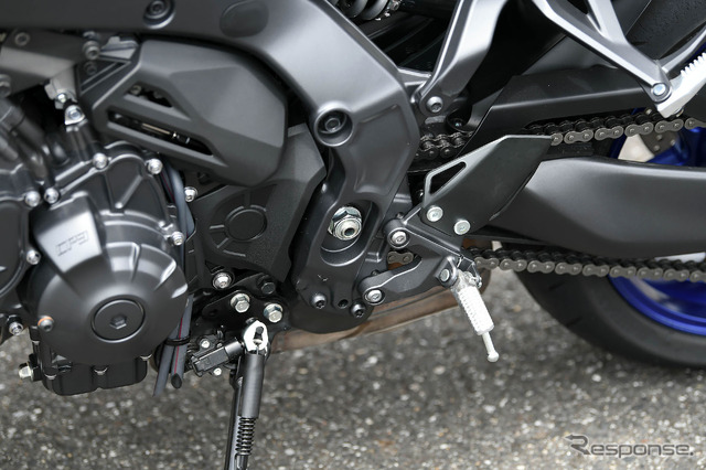シフトペダルがないヤマハ MT-09 Y-AMT