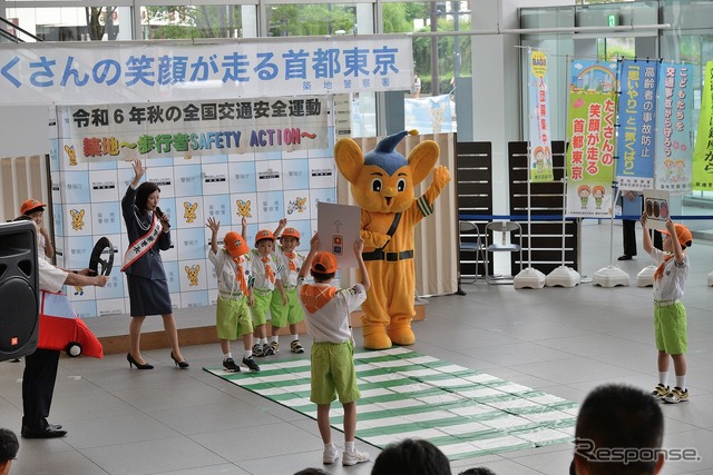 2024年秋の全国交通安全運動 築地~歩行者 SAFETY ACTION~クラシックカーパレード