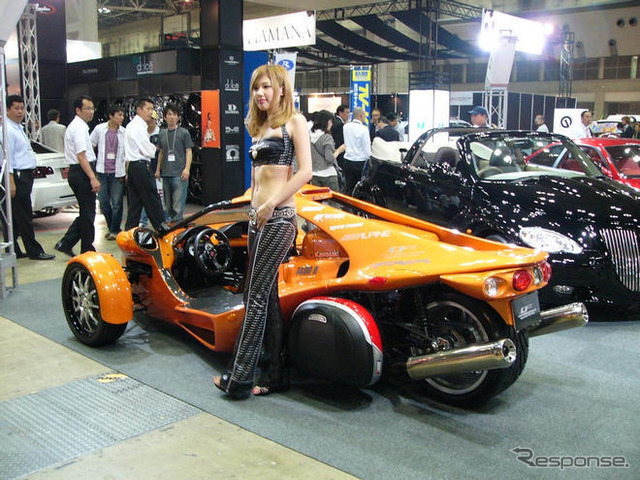【東京スペシャルインポートカーショー09】輸入車の“痛車”たちが集結!