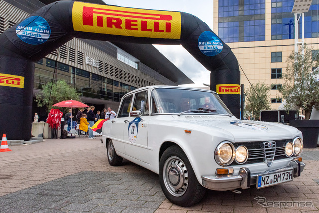 クラシックカーのラリーイベントも開催された(Classic Car Rallye zur Automechanika/アウトメカニカフランクフルト2024)