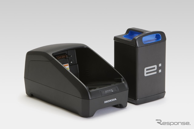 ジャパンモビリティショービズウィーク2024展示予定、Mobile Power Pack e:(向かって右)とPower Pack Exchanger e: