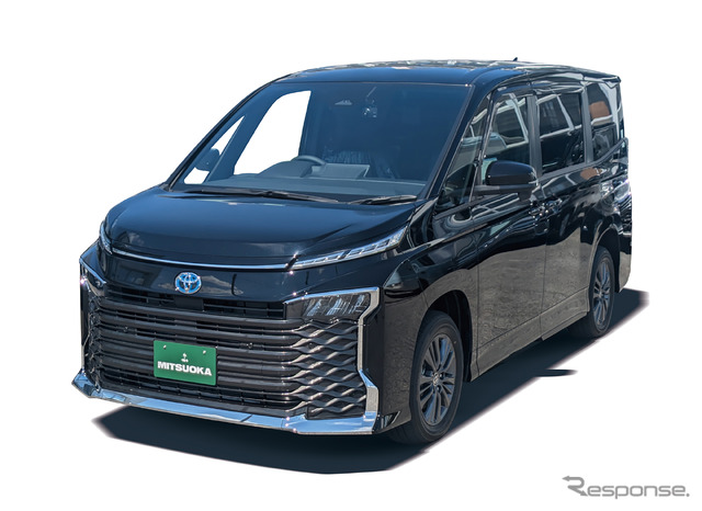 光岡自動車がトヨタ『ノア』『ヴォクシー』ベースの搬送車を一部改良