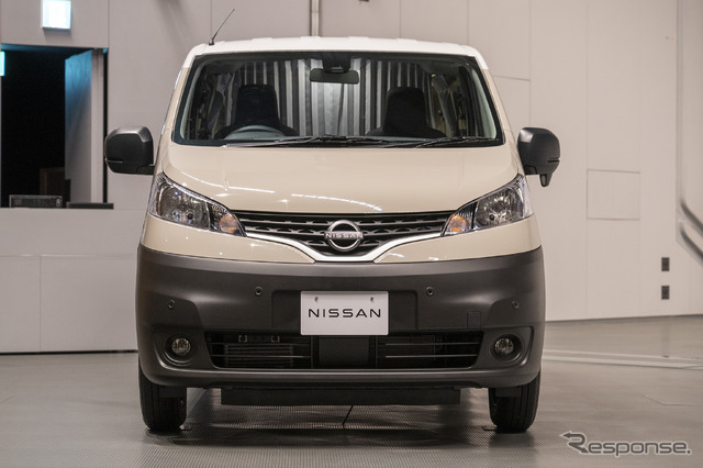 日産 NV200『MYROOM』