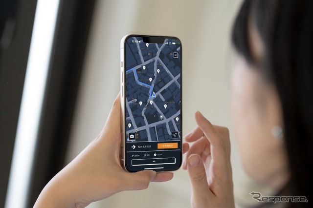 目的地までのルートが表示されているあしらせの画面
