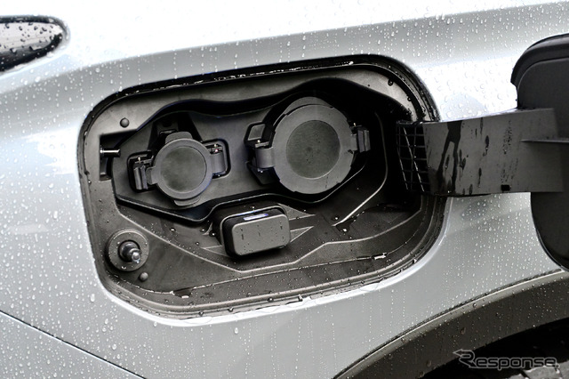 三菱アウトランダーPHEV