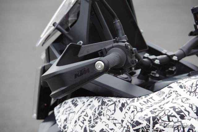 自動マニュアルトランスミッションを搭載するKTMの新型バイクプロトタイプ(取材協力:ボッシュ)