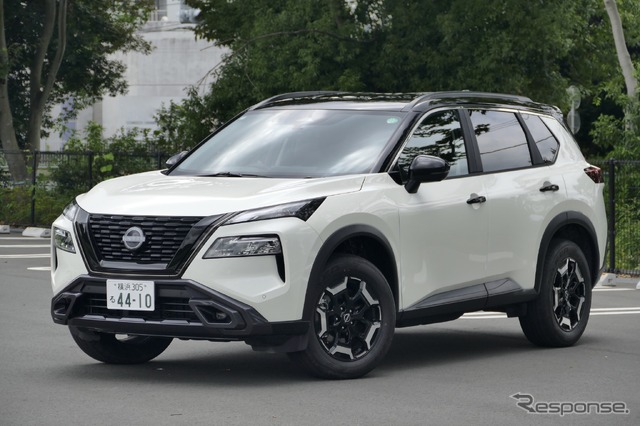 日産 エクストレイル X e-4ORCE エクストリーマーX