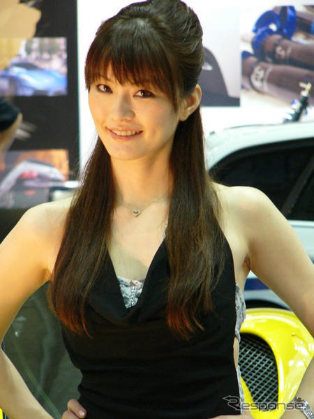 【東京スペシャルインポートカーショー09】写真蔵…コンパニオンにも不況の影?