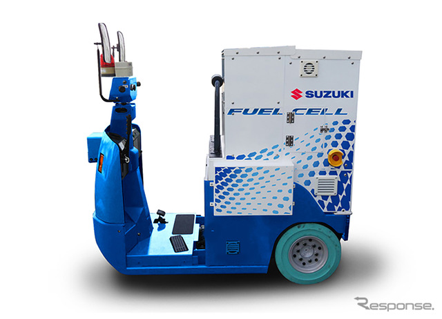 スズキの水素燃料電池（FC）荷役運搬車