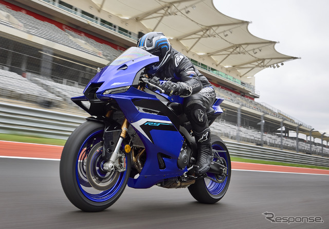 ヤマハ YZF-R9（写真は海外仕様）