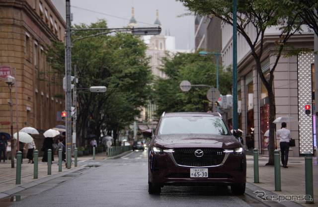 マツダ CX-80 PHEV(プレミアムモダン)