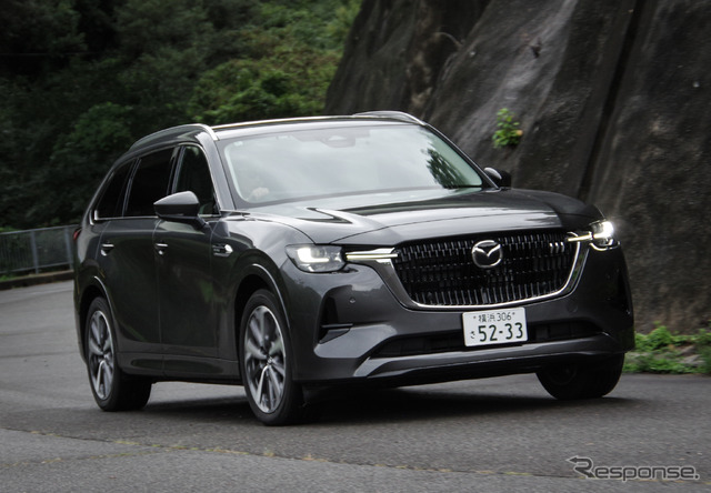 マツダ CX-80 XDハイブリッド(エクスクルーシブモダン)