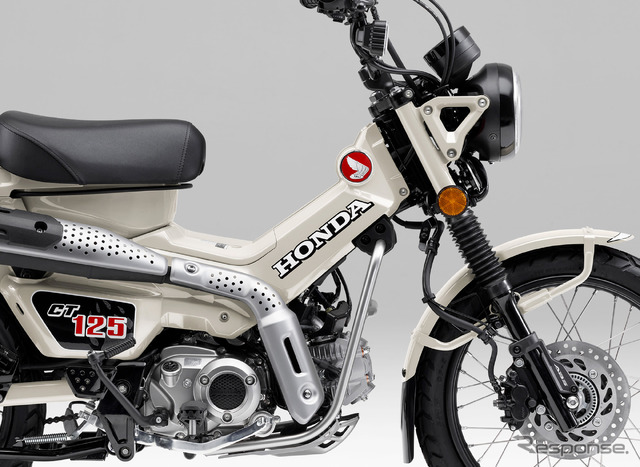 ホンダ CT125ハンターカブ(パールシュガーケーンベージュ)