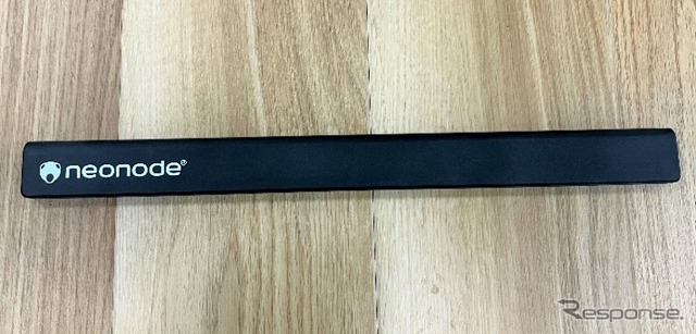 Neonode社のセンサーモジュールはモニターの形状を選ばないシンプルな構造