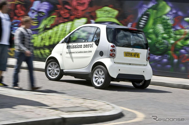 スマートの電気自動車、英国で実証実験へ