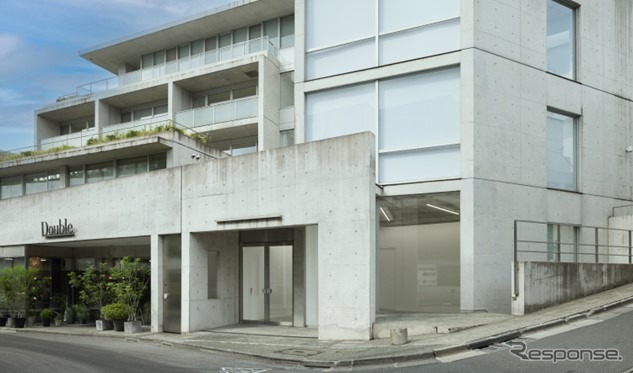 トヨタが「DESIGNART TOKYO 2024」で「クルマの記憶:ガラスによる素材の変容と情景」と題した展示を開催
